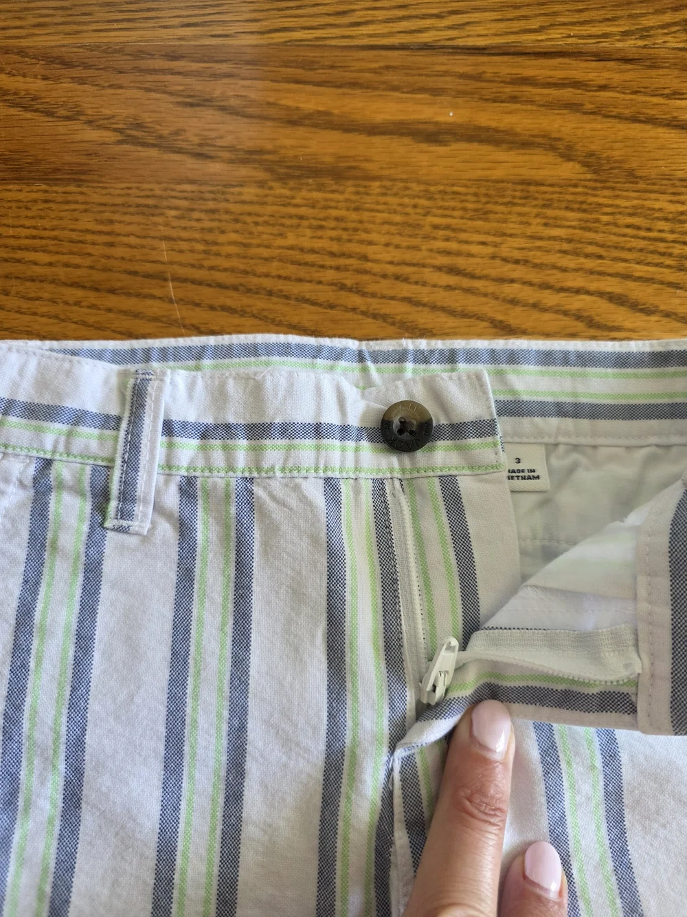 Janie and Jack White Shorts With Light Blue And Green Striped Kids
